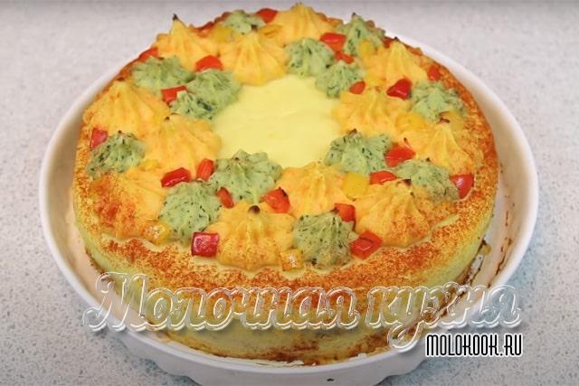 Мясной торт с картофельным пюре