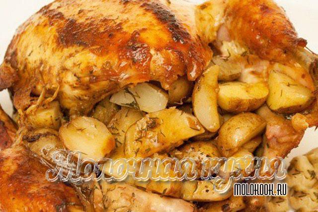 Курица, фаршированная картошкой