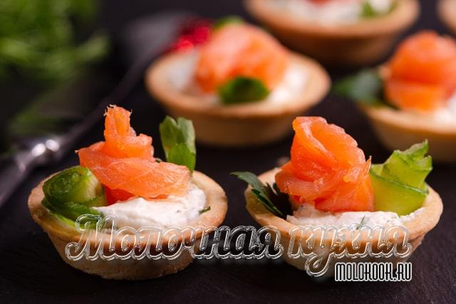 Праздничный тарталетки с красной рыбой - вкусно, быстро и красиво