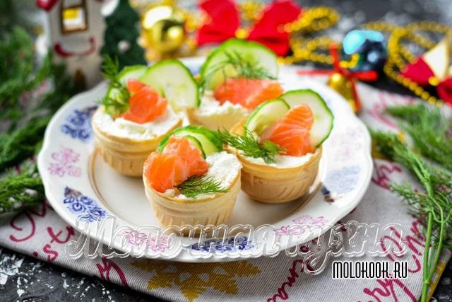Праздничный тарталетки с красной рыбой - вкусно, быстро и красиво