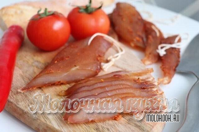 Баструма из куриной грудки