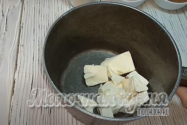 Нарезать масло