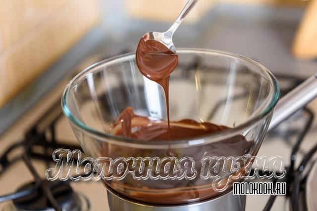 Растопить на водяной бане
